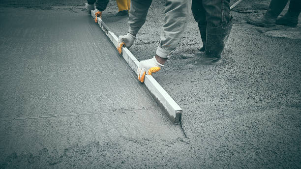 Best Commercial Concrete Contractor  in Spanish Lake, MO